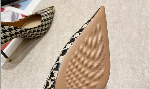 Plaid Pointed Toe Pumps