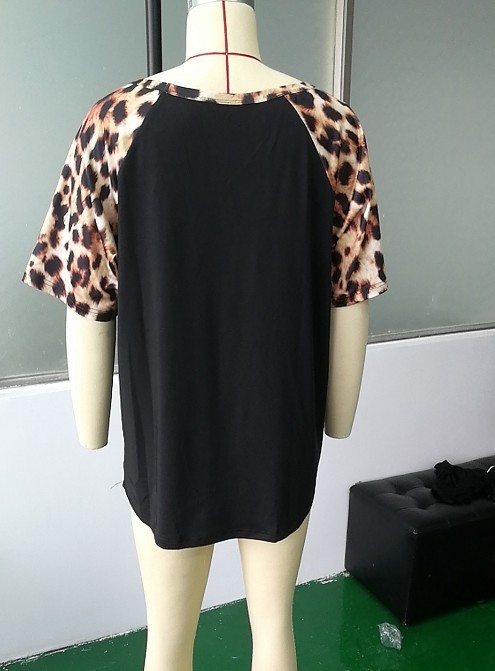 Women’s Leopard Print T-Shirt