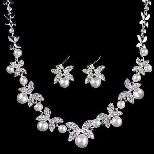 Elegant Leaf Jewelry Set