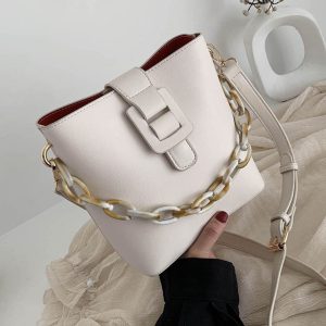Chain Luxe Shoulder Bag