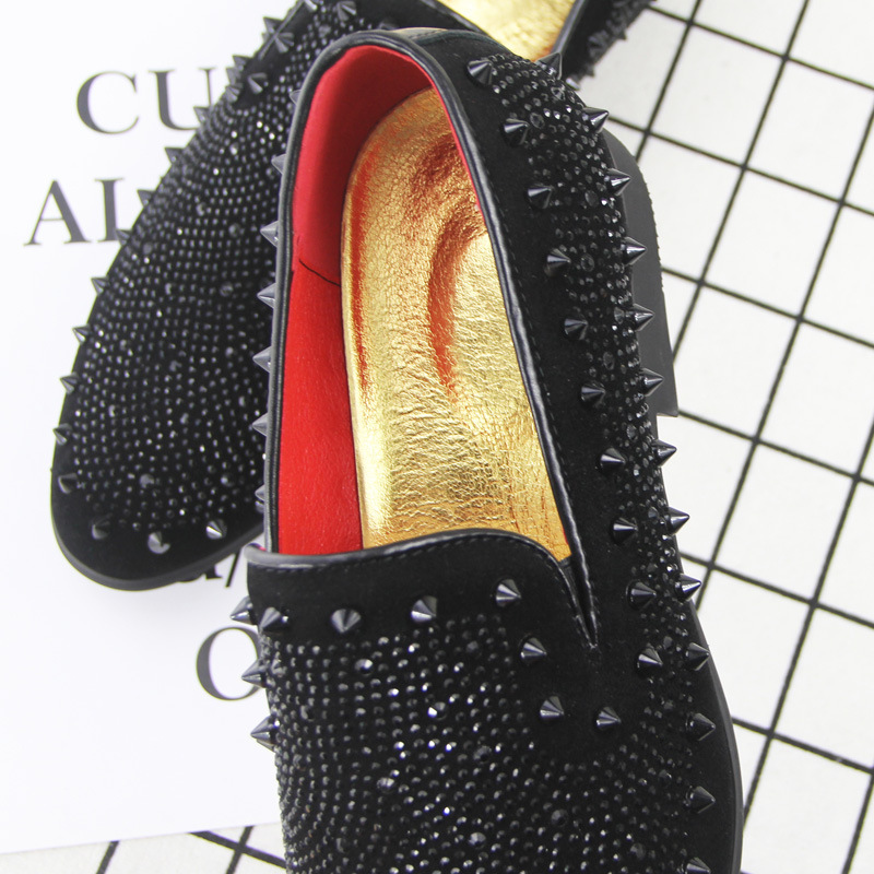 Men’s Pointed Toe Loafers