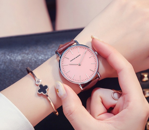Japanese movement ladies watch - Image 3