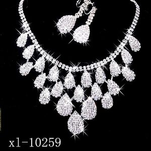 Royal Diamond Necklace Set