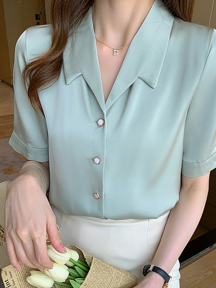 Women’s Short Sleeve Chiffon Blouse