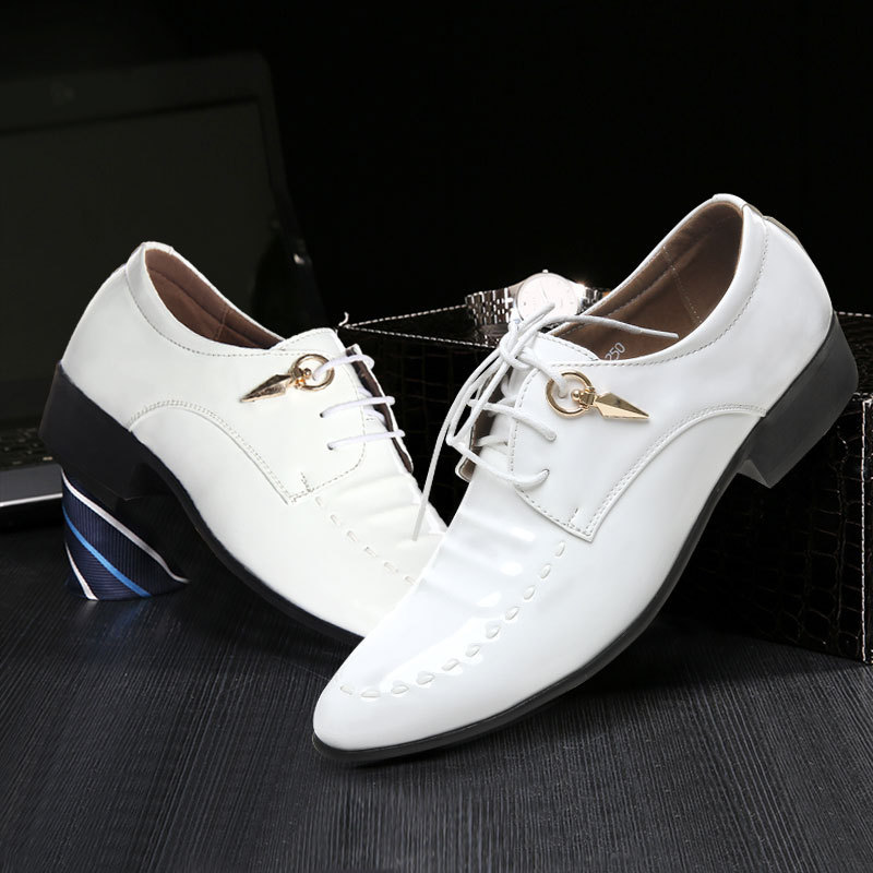 men's genuine leather Oxford dress shoes in black with classic lace-up formal design