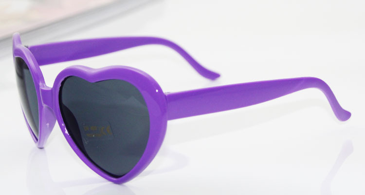 Love Glow Effect Glasses - Image 4