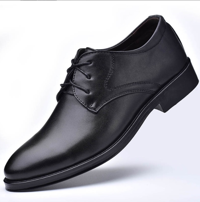 men's black pointed toe dress shoes with classic formal business styling