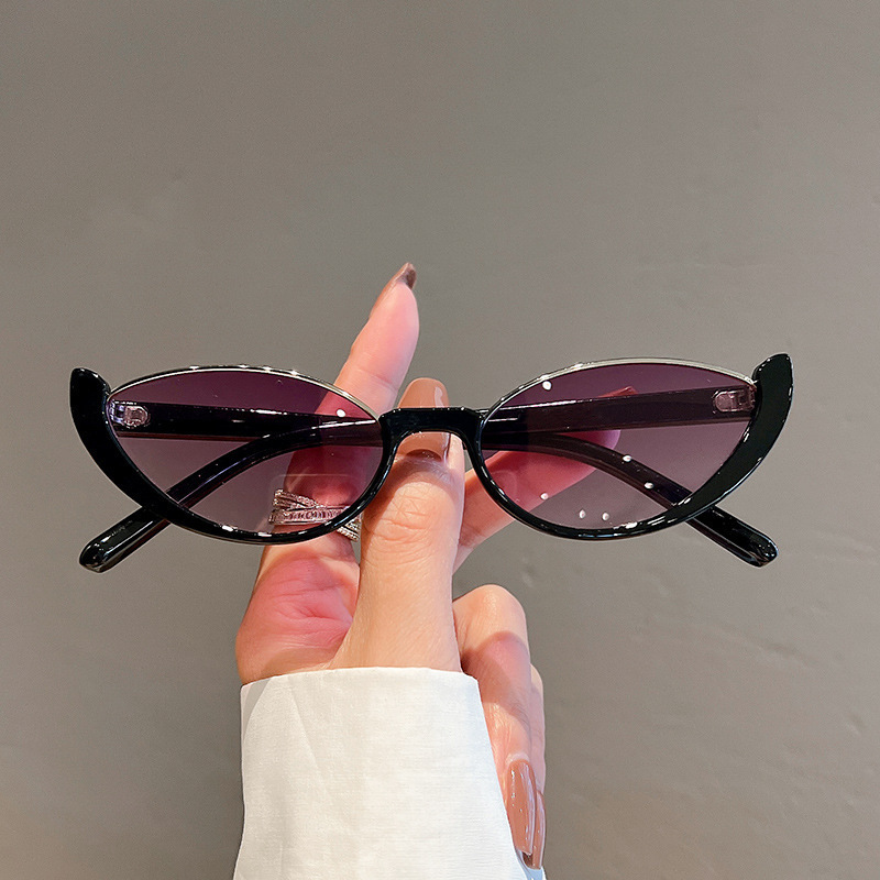 Velora Cat Eye Sunglasses