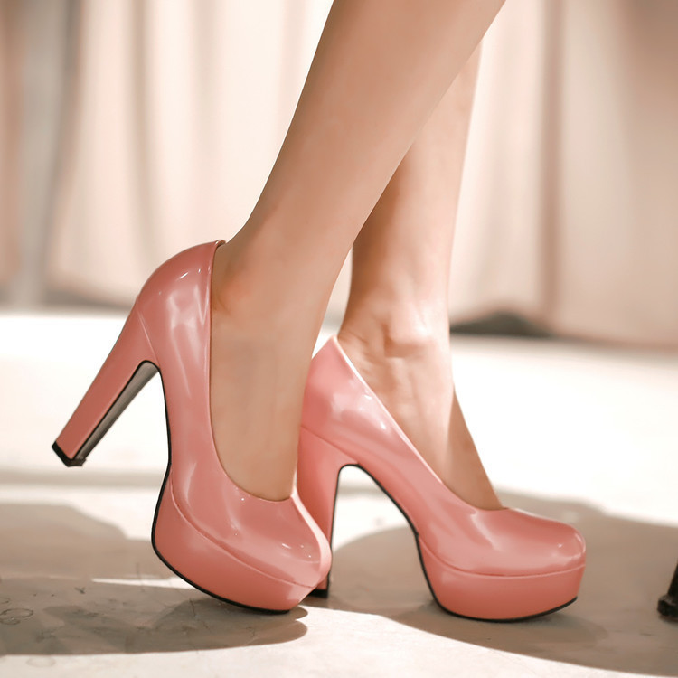 Patent Platform Pumps - Image 4