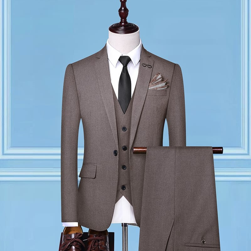 Men’s Solid Three-Piece Wedding Suit